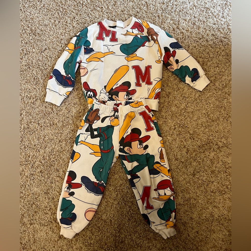 Super Cute Boys Zara Mickey Retro Set 4-5yr